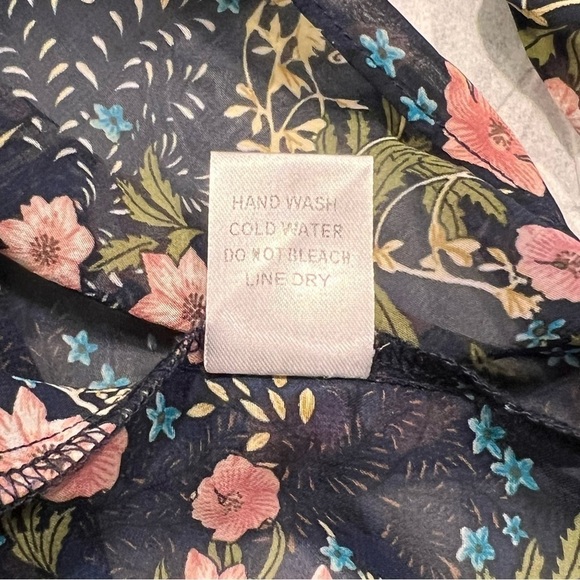 Essue Black Floral Print Gathered Ruching Top Sz-L - Picture 13 of 13